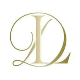 Optimized Dream Land Comforts' online store, then drove traffic to it through social media management and Meta ad campaigns built around its home goods catalog.
